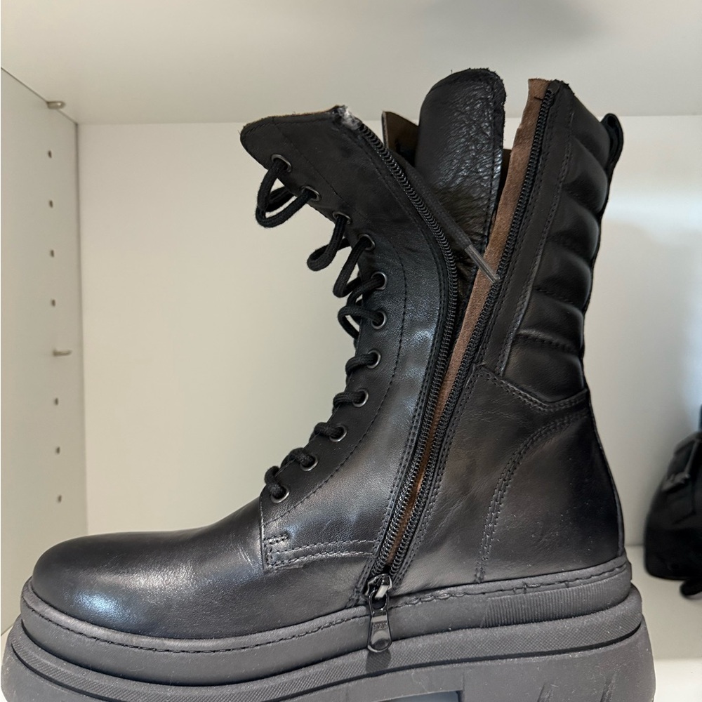 NeroGiardini Black Leather Mid-Calf Combat Boots  Made in Italy Size 38 - Picture 9 of 9